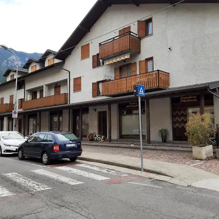 Bilocale A * Piazza Brembana